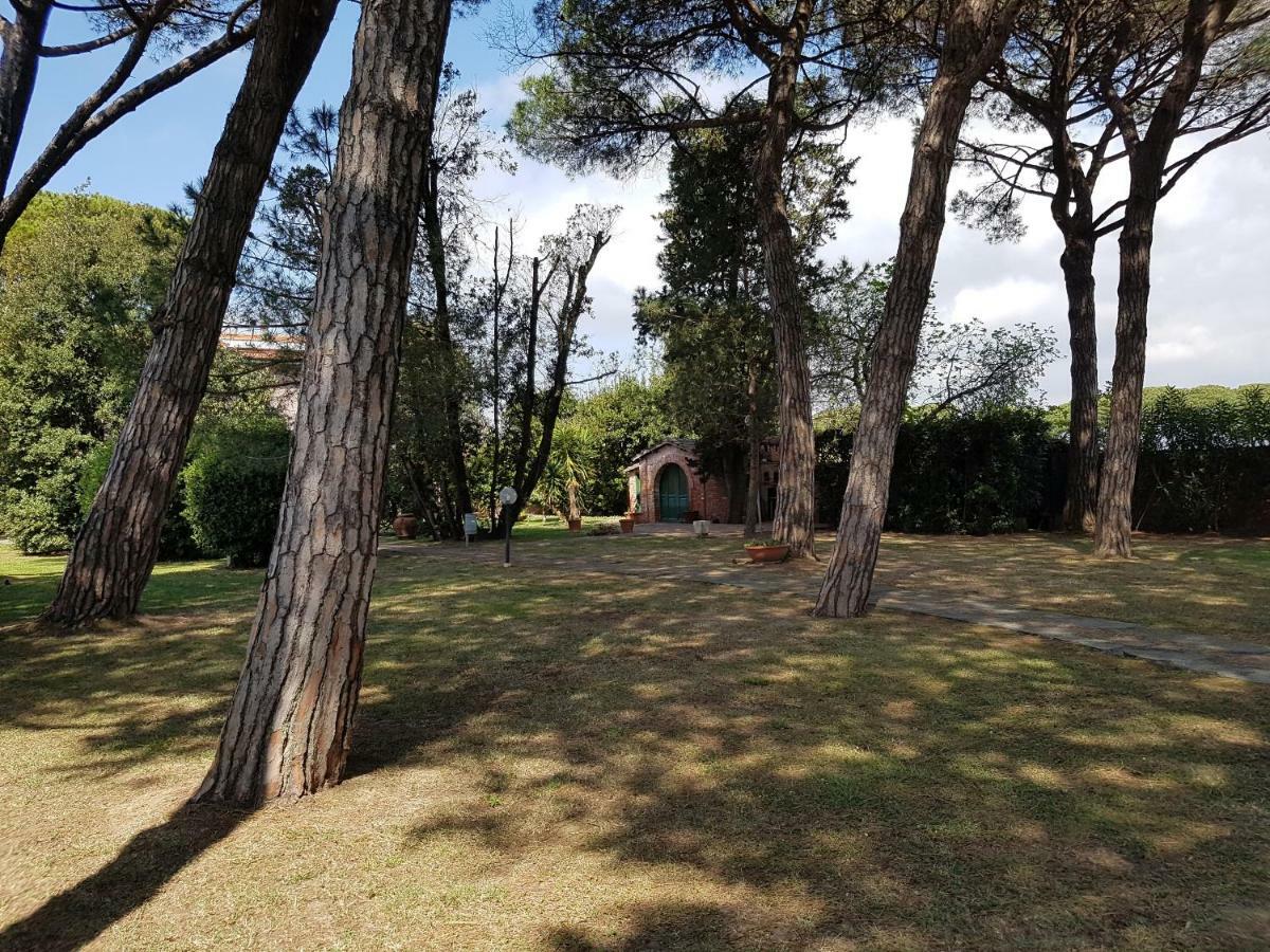 Mansarda Stefania Ameglia Exterior foto
